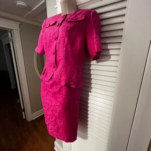 Vintage Elegant Pink Skirt Suit